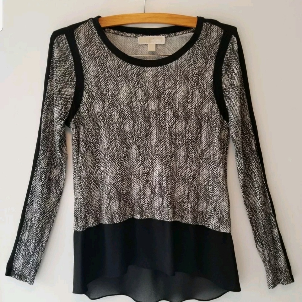 Micheal Kors S Top Bell Sleeves Shirt light Blouse